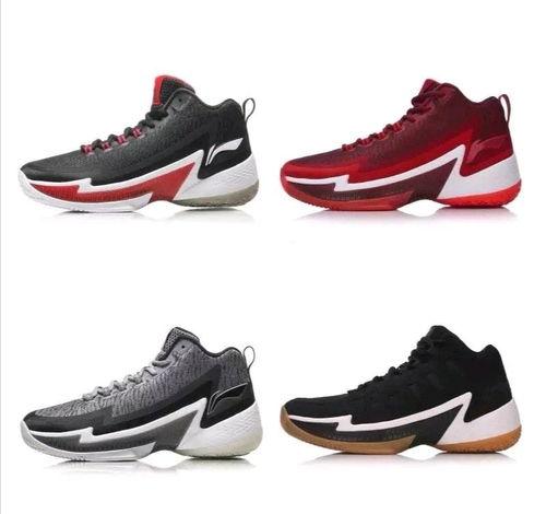 最新签名鞋爆料视频,独家爆料视频深度解析  第1张